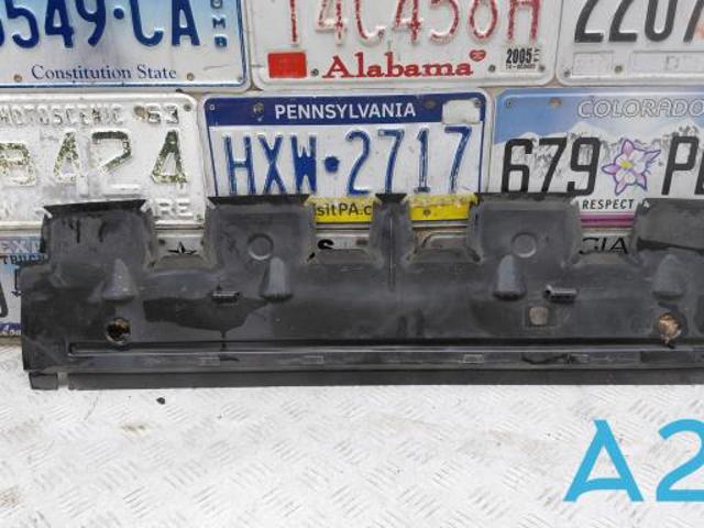 Повітропровід / дефлектор радіатора, нижній 4M0121286E VAG