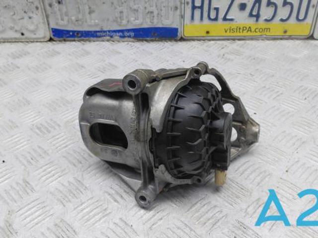 Ліва опора двигуна 4M0199371FE VAG