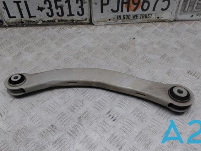 Важіль підвіски задній лівий 4M0505397Q VAG