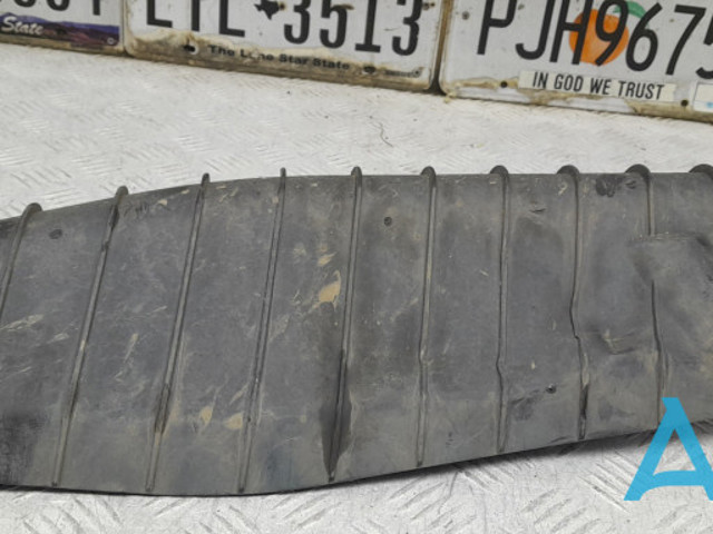 Захист заднього нижнього важеля 4M0505415B VAG