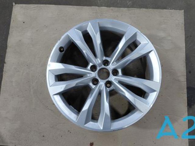 Диски литі (легкосплавні, титанові) 4M0601025C VAG