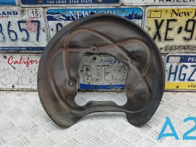 Захист гальмівного диска заднього, правий 4M0615612C VAG