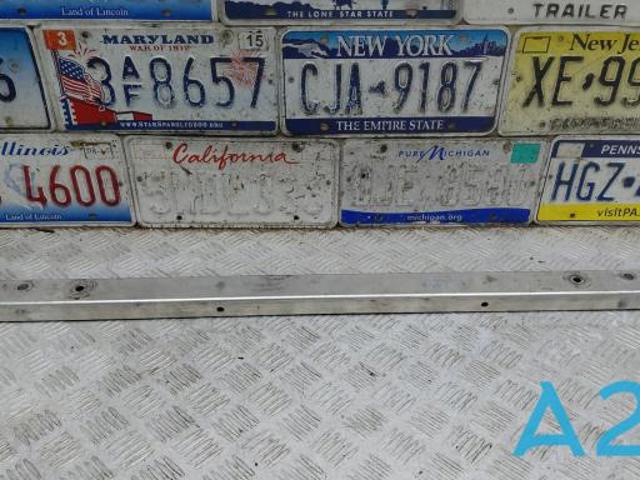 Кронштейн підсилювача переднього бампера 4M0802507B VAG