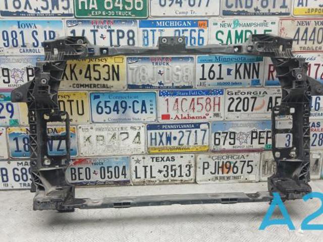 Кронштейн кріплення радіатора 4M0805594 VAG