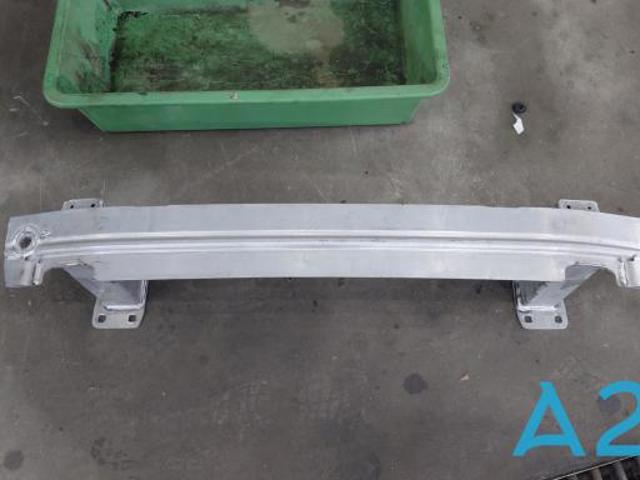 Балка бампера переднього 4M0807109A VAG