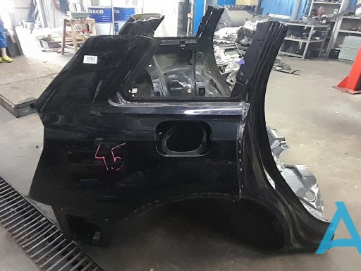 Крило праве заднє 4M0809838 VAG