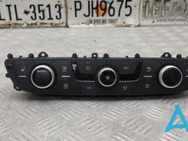 Регулятор вентилятора обігрівача 4M0820043RSWI VAG