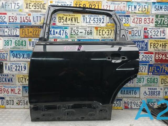 Двері задні, ліві 4M0833051E VAG