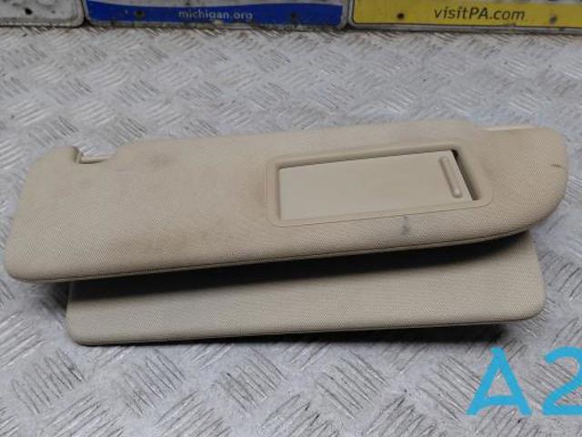 Козирок протисонячний 4M0857552BC5D3 VAG