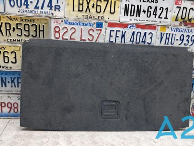 Облицювання багажного відсіку нижнє 4M0863462JQA5 VAG