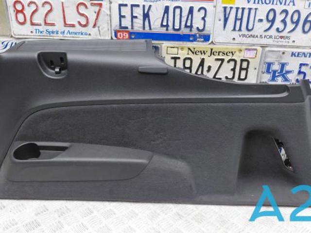 Облицювання багажного відсіку, праве 4M0863880EHCK VAG