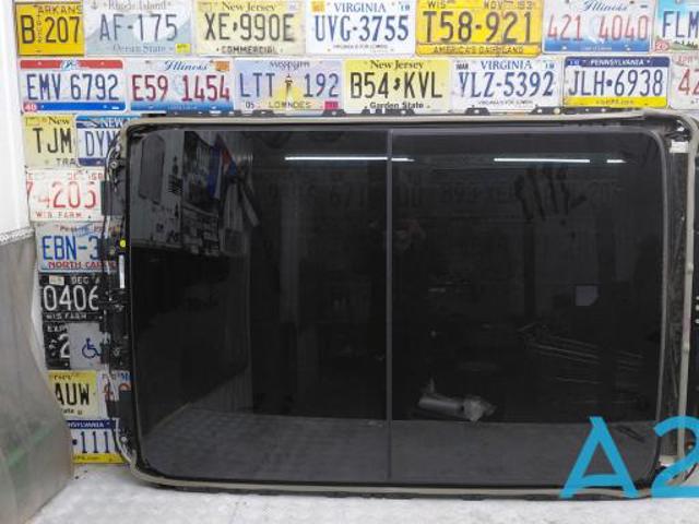 Панель люка 4M0877049D VAG