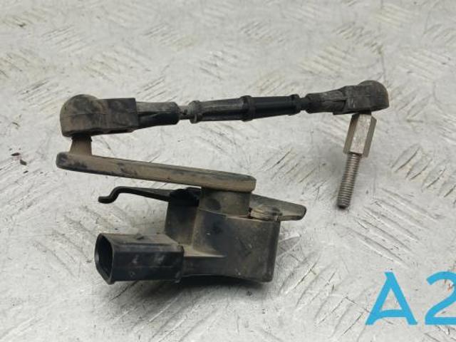 Датчик рівня положення кузова, задній лівий 4M0907503 VAG