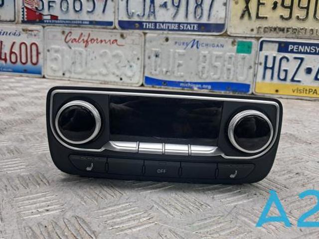 Блок управління кондиціонером 4M0919158DSWI VAG