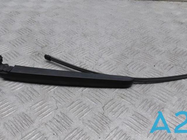 Важіль-поводок склоочисника заднього скла 4M0955407A1P9 VAG