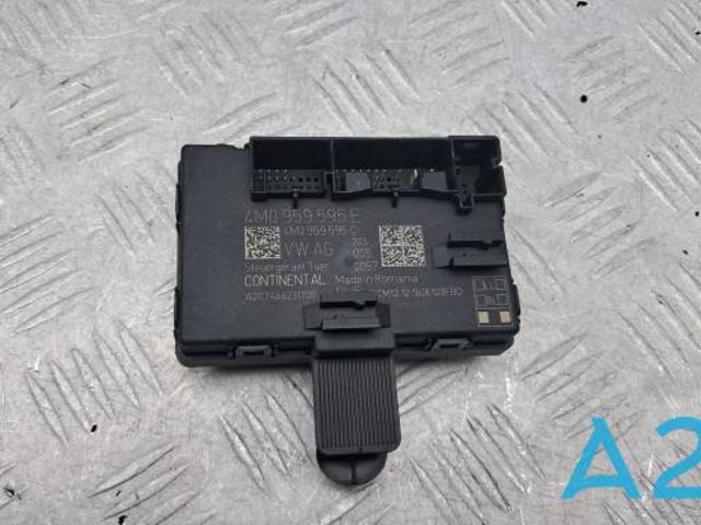 Блок комфорту задніх дверей 4M0959595E VAG
