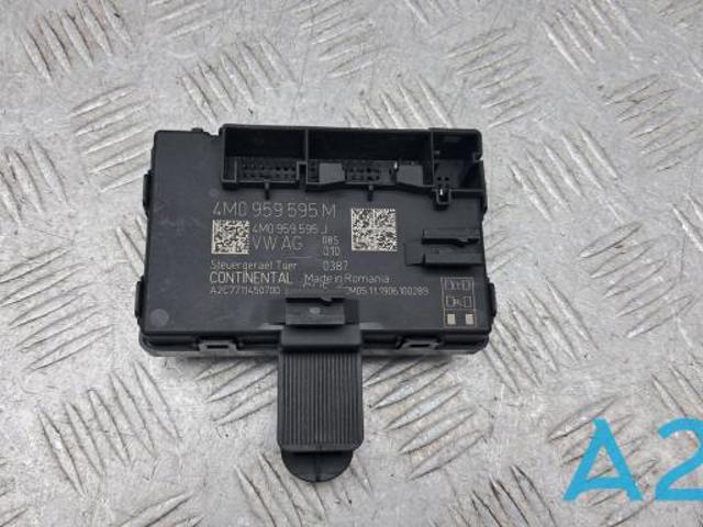 Блок комфорту задніх дверей 4M0959595M VAG