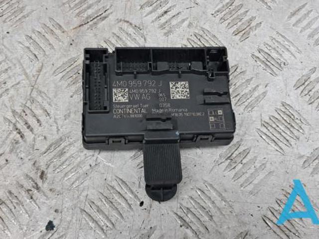Блок комфорту передніх дверей 4M0959792J VAG