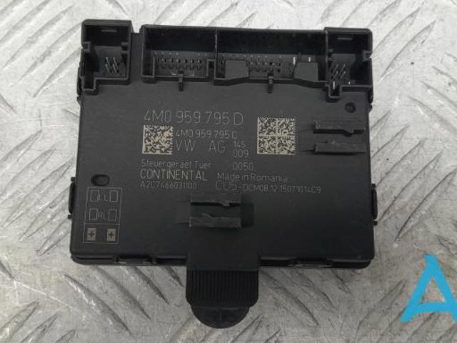 Блок комфорту задніх дверей 4M0959795D VAG