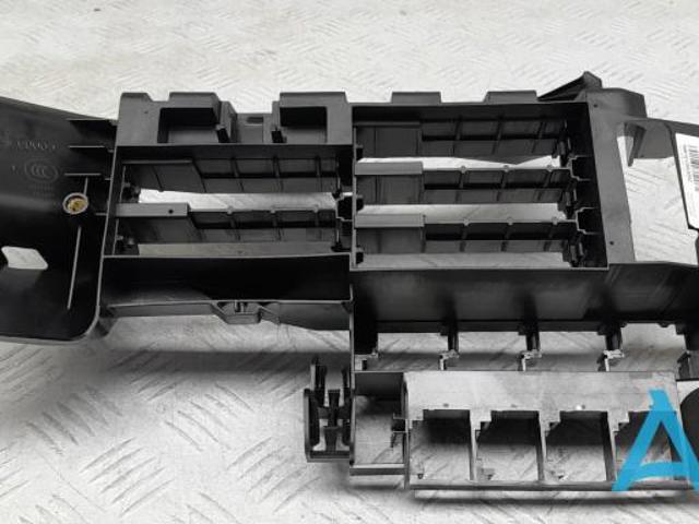 Коробка запобіжників 4M0971845BR VAG