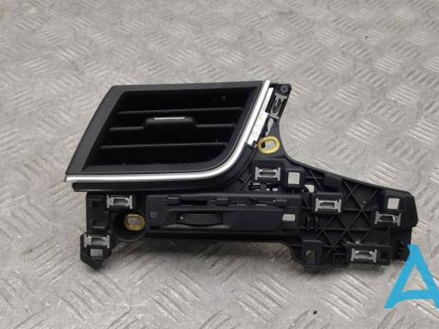 Решітка повітропровода ліва 4M1820901AK6PS VAG