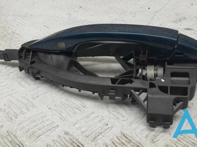 Ручка двері лівою зовнішня перед/зад 4M8837205BGRU VAG