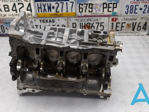 Двигун у зборі 5048356AA CHRYSLER