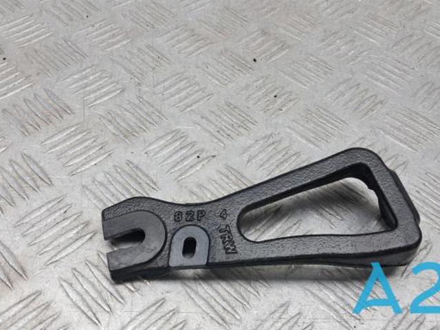 Кронштейн подушки (опори) двигуна, правої 50625TRWA00 HONDA