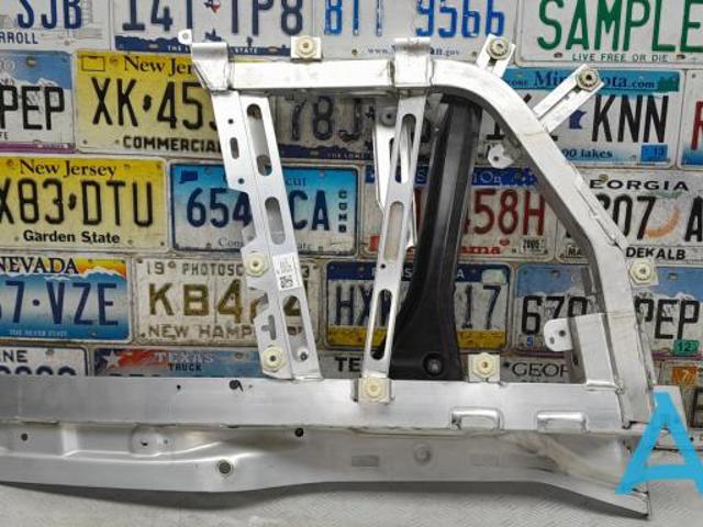 Двері пасажирськи задні ліві 51007427335 BMW
