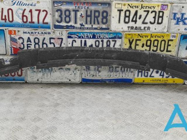 Наповнювач бампера переднього 51117319770 BMW