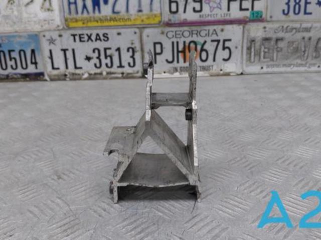 Кронштейн підсилювача переднього бампера 51117357216 BMW