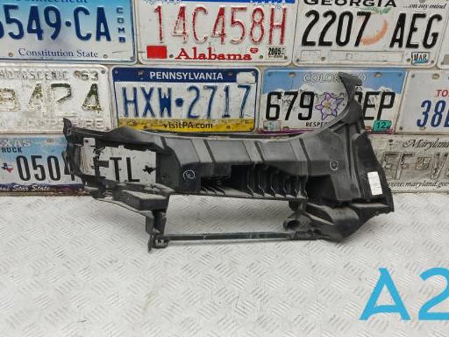 Кріплення протитуманки правої 51117399978 BMW