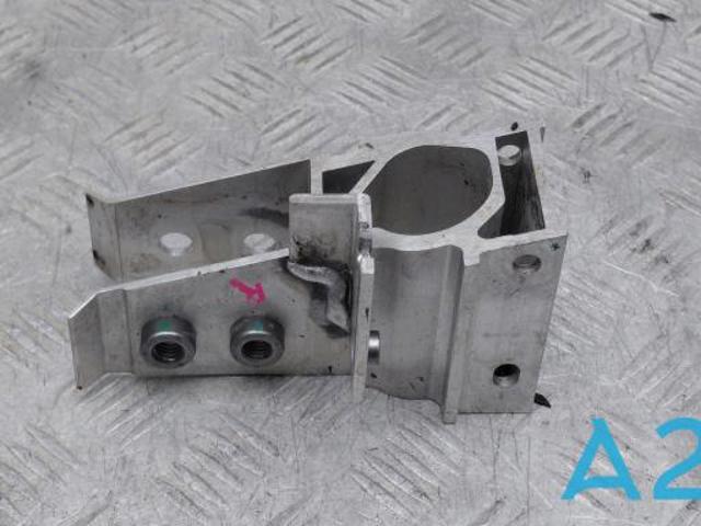 Кронштейн підсилювача переднього бампера 51117422234 BMW