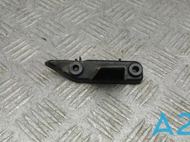Напрямна переднього бампера, ліва 51117422251 BMW