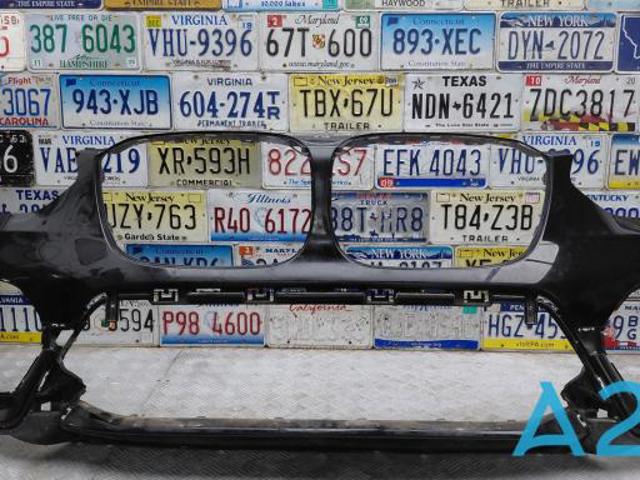 Бампер передній 51117484781 BMW