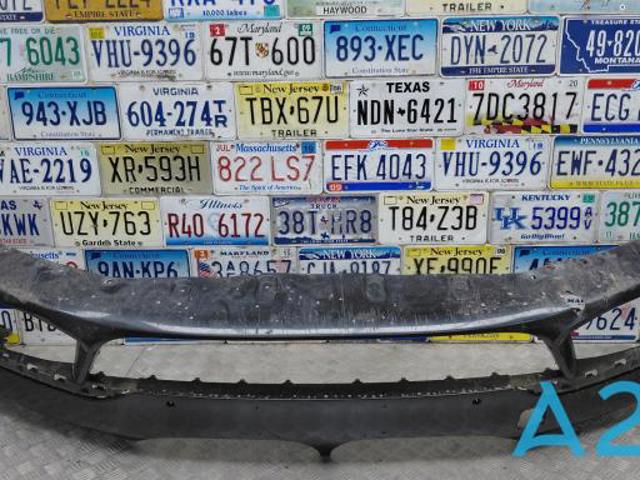 Бампер на авто 51118064755 BMW