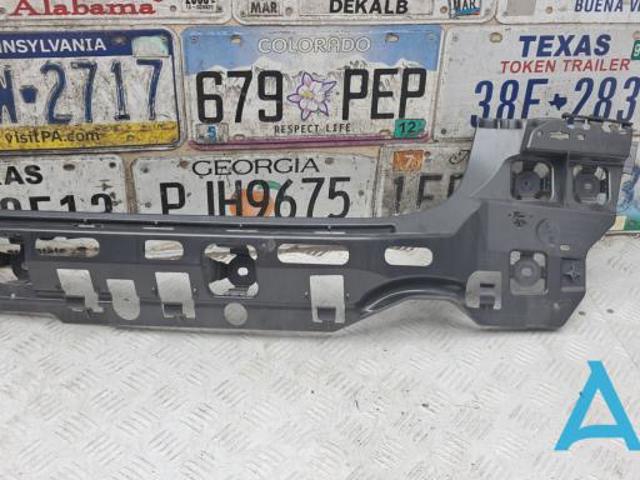 Кронштейн бампера заднього, правий 51127469364 BMW