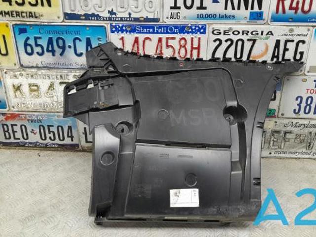 Кронштейн бампера заднього, правий 51128066722 BMW