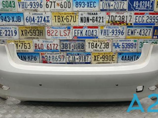 Кожух бампера заднього 51128493938 BMW