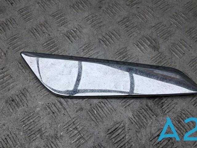 Молдинг переднього правого крила 51137349594 BMW