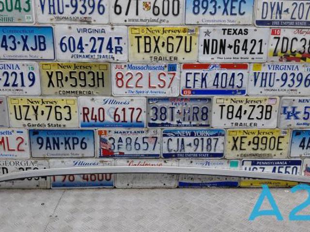 Автомобільний рейлінг на дах правий 51137356434 BMW