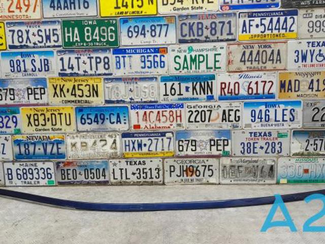 Накладка даху права 51137443692 BMW