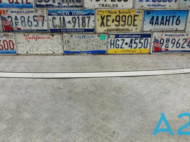 Накладка даху ліва 51139464787 BMW