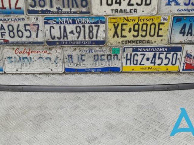 Накладка даху права 51139464788 BMW
