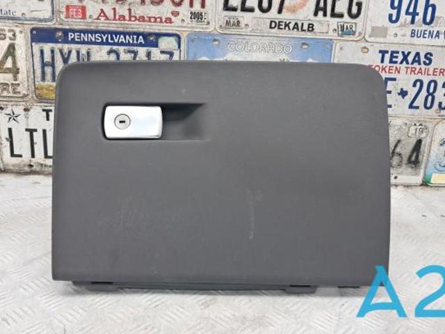 Ящик для рукавичок (бардачок) 51167941045 BMW
