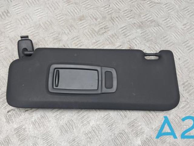 Козирок сонцезахисний 51168071073 BMW