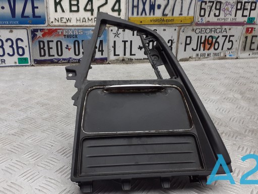 Декоративна накладка центральної консолі 51169323675 BMW