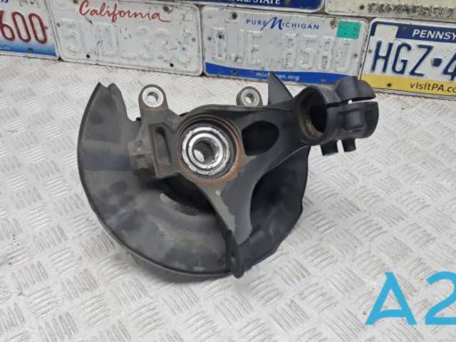 Кулак поворотний передній правий 51211TRTA01 HONDA