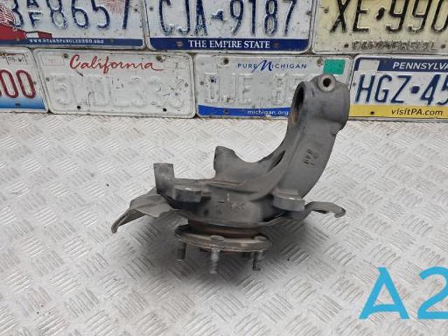 Цапфа поворотна ліва 51216TRTA01 HONDA