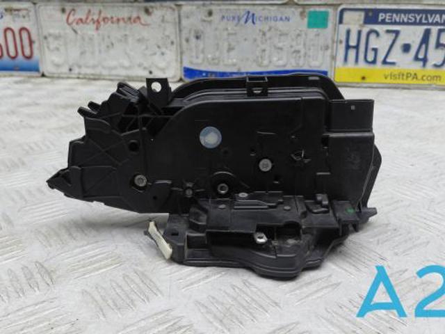 Замок водійських дверей 51217445041 BMW